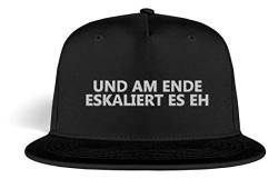 Galeriemode Und am Ende eskaliert es eh Basecap - Kappe -Einheitsgröße-Schwarz von Galeriemode