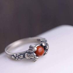 GeRRiT Stil Ringschmuck S925 Sterling Silber Ring Vintage Thai Silber Stil Weiblicher Segen vor Dem Fledermaus South Red Achat Ringring, Ring von GeRRiT