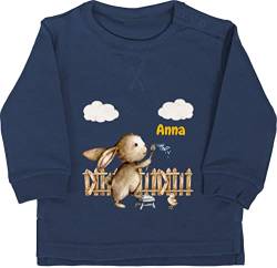 Baby Pullover Jungen Mädchen - Ostergeschenke Ostern - Süßer Hase Kinder - 18/24 Monate - Navy Blau - Easter Sweatshirt personalisierte Oster Geschenke Osterhase Happy Gifts zu osterhasen Hasen von Geschenk mit Namen personalisiert by Shirtracer