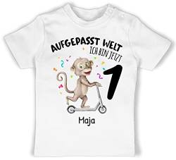 Baby T-Shirt Mädchen Jungen - 1. Geburtstag - Aufgepasst Welt - Ich Bin jetzt 1 - AFFE mit Name zum Ersten - 12/18 Monate - Weiß - Geschenke für 1-jährige Tshirt geburtstagsshirt Jahre von Geschenk mit Namen personalisiert by Shirtracer