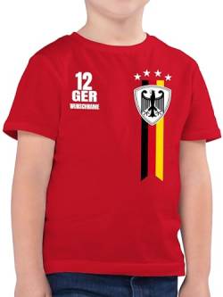 Kinder T-Shirt Jungen - 2024 Fussball EM Fanartikel - Germany WM Fan Deutschland - 128 (7/8 Jahre) - Rot - Shirt Junge Tshirt fußball personalisiertes Nationalmannschaft t-Shirts Personalisieren von Geschenk mit Namen personalisiert by Shirtracer