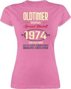 Shirt Damen - 50. Geburtstag - Oldtimer Spezial Modell 1974 zum Fünfzigsten - Name Aufdruck - dunkel - L - Rosa - 50 Jahre 1973 Tshirt tailliert Geschenke Tshirts personalisierte Frau t-Shirt und von Geschenk mit Namen personalisiert by Shirtracer