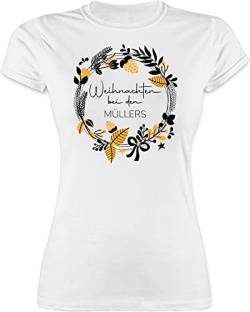 Shirt Damen - Geschenke Christmas - Weihnachten bei deinem Namen - M - Weiß - personalisiertes Weihnachts t Tshirt 2023 t-Shirt weihnachtst-Shirt Name personalisierte weihnachtsmotiv und 2022 Frohe von Geschenk mit Namen personalisiert by Shirtracer