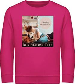 Sweater Kinder Sweatshirt Jungen Mädchen Pullover - eigenem - Foto Bild Geschenk - 104 (3/4 Jahre) - Fuchsia - zum selber eigenen bildern namens eigener Druck fotogeschenk Bedruckt Bedrucken Lassen von Geschenk mit Namen personalisiert by Shirtracer