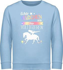 Sweater Kinder Sweatshirt Jungen Pullover - Pferd Pferde - Echte Mädchen voltigieren Namen - 152 (12/13 Jahre) - Hellblau - und Name Geschenke pferdemotiv für pferdefans reiterinnen von Geschenk mit Namen personalisiert by Shirtracer