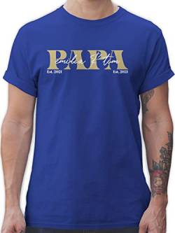 T-Shirt Herren - zum Vatertag - Papa Geschenk mit Namen Kinder Datum Geburtsjahr Weihnachten Geburtstag - XXL - Royalblau - Shirt personalisierte Geschenke für väter Vater Tochter t Shirts männer von Geschenk mit Namen personalisiert by Shirtracer