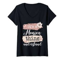 Damen It's a Monica thing T-Shirt mit V-Ausschnitt von Geschenke und Sprüche