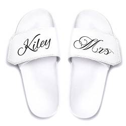 Individuelle Slide Sandalen für Herren mit Fototext personalisierte verstellbare Sport-Sandalen Memory Foam Hausschuhe für drinnen und draußen, weiß von Grivcy