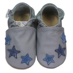 HOBEA-Germany Baby Lauflernschuhe Sterne mit Anti-Rutsch-Pads, Kinder Hausschuhe, Lederschuhe, Design: grau mit blauen Sternchen, Größe 20/21 (12-18 Mon) von HOBEA-Germany