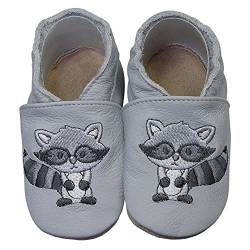 HOBEA-Germany Krabbelschuhe für Jungs und Mädchen in verschiedenen Designs, Kinderhausschuhe Jungen, Lederschuhe, Schuhgröße:24/25, Modell Schuhe: Waschbär grau von HOBEA-Germany