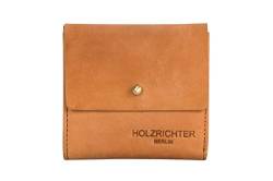 HOLZRICHTER BERLIN Geldbörse No 4-5 (S) Camel - Edles Damen Mini Knopf Portemonnaie handgefertigt aus Premium-Leder von HOLZRICHTER BERLIN