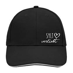 HUURAA Cappy Mütze Sylt verliebt Unisex Kappe Black/Light Grey mit Namen deiner lieblings Insel Geschenk Idee für Freunde und Familie von HUURAA