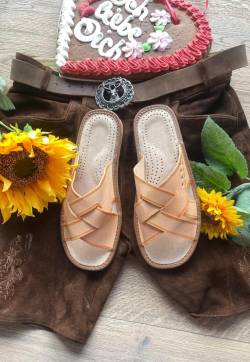 Leder-Pantoletten - SOMMER MODELL 3 Schuhgröße: EUR 41 von Hollert