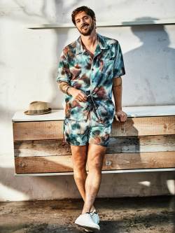 Mey & Edlich Herren Camou-Shorts blau M von Howlin