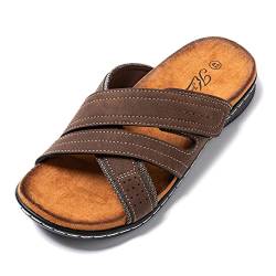 JOMIX Sommer Sandalen Herren Querriemen Pantoletten Herren Weiche Kunstleder Klettverschluss Latschen Rutschfeste Gummisohle Meer Strand Outdoor (Braun Größe Klein 1 Nummer, 42 EU) von JOMIX