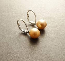 Gold Pearl Earrings, Sterling Silver, 8 mm balls Lever Back Earrings, Minimalist, GENUINE Shell Pearl Jewelry, Woman Gift (Quantity/Quantité: 9 Pairs of 8 mm, Gift-Wrapping: Free) von KRAMIKE