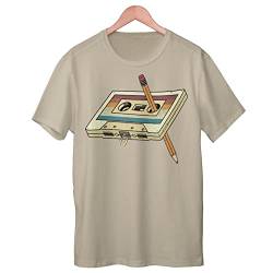 80er 90er Jahre Mottoparty Outfit - Kassette mit Bleifstift - Retro Tape T-Shirt (as3, Alpha, xx_l, Regular, Regular, Sand) von Kassettenkind