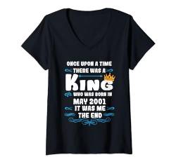 Damen Es war einmal ein König. Mai 2001 Geburtstag T-Shirt mit V-Ausschnitt von König Mann Geburtstag Junge