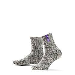 LK Trend & Style Damensocken SOXS graue Wollsocken aus Schafwolle warm Anti-Kratz Wadensocke für Damen Einheitsgröße (PURPLE - graue Socke mit lila Label) von LK Trend & Style
