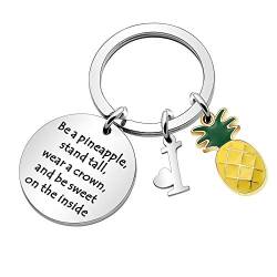 LUXYSODE - Pineapple Gifts Initiale Charm Schlüsselanhänger – Be a Pineapple Schlüsselanhänger Geschenke für Frauen und Männer, I, L, Charm-Anhänger von LUXYSODE