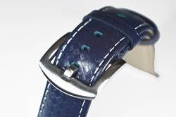 Handgefertigt (Carbon Fiber Muster) Armband aus Rindsleder, mit Kontrastnähten), Weiß (Navy), aus Edelstahl von Lana's Magic