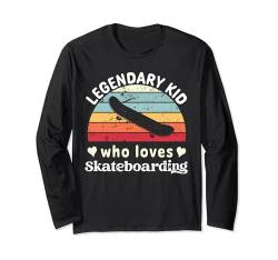Legendäres Kind, das Skateboarding Jungen liebt Langarmshirt von Legendary Kids Apparel