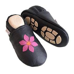 Liya's Babyschuhe Lederpuschen mit Teilgummisohle - #694 Pinkblume in schwarz - Gr. 31/32 von Liya's