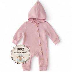 MIRARI Kids Wolloverall Baby Wollfleece Anzug | 100% Fleecewolle | Herbst Winter Erstausstattung | mit Knöpfen und Kapuze von MIRARI Kids