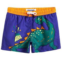 MaaMgic Badehose Jungen Sommer Badeshorts Schnelltrocknend Boardshorts mit Netzfutter Taschen und Verstellbarem Tunnelzug Urlaub Shorts,Blau Navy Orange Dino,5-6 Jahre alt von MaaMgic