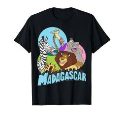 Madagascar Cartoon Group Shot Pop Color Poster T-Shirt von Madagascar