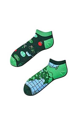 Many Mornings - Mismatched Sneaker Socken - Save the Planet, Rettet den Planeten (43-46) von Many Mornings