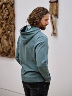 Mey & Edlich Herren L`inconnue de la Seine-Hoodie blau 46 von Mey & Edlich