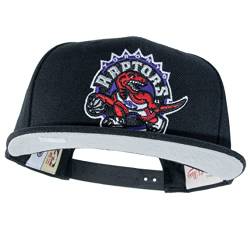 Mitchell & Ness NBA Wool Solid Snapback - T. Raptors, Black von Mitchell & Ness