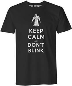 Keep Calm and Don't Blink - Doctor Who Herren T Shirt von More T Vicar