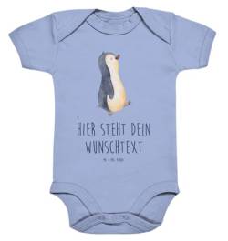 Mr. & Mrs. Panda 3. - 6. Monat Personalisierter Baby Body Pinguin marschierend - Personalisierte Geschenke, spazieren, zufrieden, Junge, von Mr. & Mrs. Panda