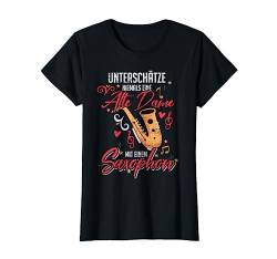 Unterschätze niemals eine alte Dame mit einem Saxophon T-Shirt von Musik T-Shirts & Geschenkideen
