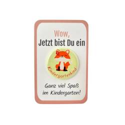 Kindergarten Geschenk Button „Fuchs“ mit Karte OHNE Nadel als Set! Kindergartengeschenk für den ersten Tag im Kindergarten, als Kita Starterset oder als Kindergartentüte Füllung - Jung und Mädchen von My Maisie