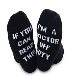 Lustige Socken mit Aufschrift "If You Can Read This I'm Doctor Off Duty" Gr. M, Arztsocken von NOBAND