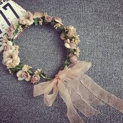 Frauen Mädchen Blume Stirnband Braut Blume Krone Haarband Haarschmuck Hochzeit Party Frühling Bohemia Kranz Kopfbedeckung Kopfbedeckung von NUKAF