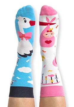 Nanushki unisex lustige verrückte Motiv Socken It`s a girl Storch (36-39 EU, It`s a girl) von Nanushki
