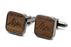 NaturSchatulle Manschettenknöpfe Herren Holz Gravur Individuell Berge Koordinaten 1 Paar Schwarz Manschettenknopf Eckig Hochzeit Anzug Männer Cufflinks Men von NaturSchatulle