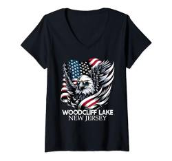 Damen Woodcliff Lake New Jersey 4th Of July USA American Flag T-Shirt mit V-Ausschnitt von New Jerseyan Merch Tees And Stuff