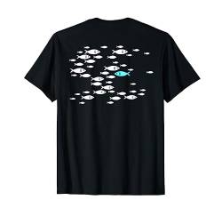 Backprint Gegen den Strom schwimmen Fische im Meer T-Shirt von NextLevel Merch