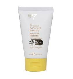 No7 Zu Schützen Und Perfekte Intensive Gesichtssonnenschutz Spf 50 50Ml von No7