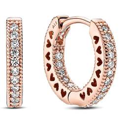 PANDORA Signature Pavé-Herz Creolen aus 14 Karat rosévergoldeterr Metalllegierung mit klaren, funkelnden Cubic Zirkonia und ausgestanzten Herzen von PANDORA