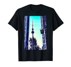Berliner Fernsehturm Stadt Straße Sehenswürdigkeiten T-Shirt von PENTAMOBY DESIGNS
