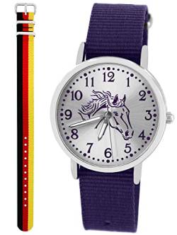 Pacific Time Kinder Armbanduhr Mädchen Junge Pferd Motivuhr Kinderuhr Set 2 Textil Armband violett + Deutschland analog Quarz 10330 von Pacific Time