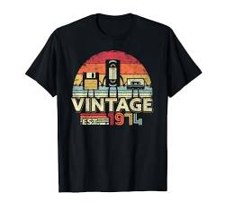 1974 Shirt. Geburtstag Jahrgang T-Shirt. Retro Vintage Tee T-Shirt von Pack A Punch