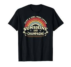 Champagner-Shirt A Girl Who Loves Sunshine And Champagne T-Shirt von Pack A Punch
