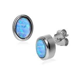 Ovale Ohrringe mit Erstellt Blauen Opal aus Sterling Silber, herrliche Qualität in einer Geschenkbox. von Paul Wright Jewellery